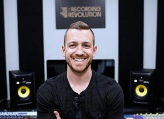 Як записати пісню. Слова і мелодія Graham Cochrane - Музичний берег